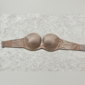 Retired Victoria’s Secret Sexy BBV Smooth Nude Lace Lined Strapless Bra VS 34D